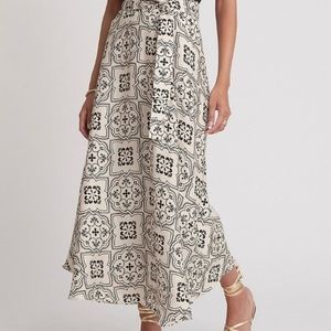 ANN TAYLOR Petite Skirt